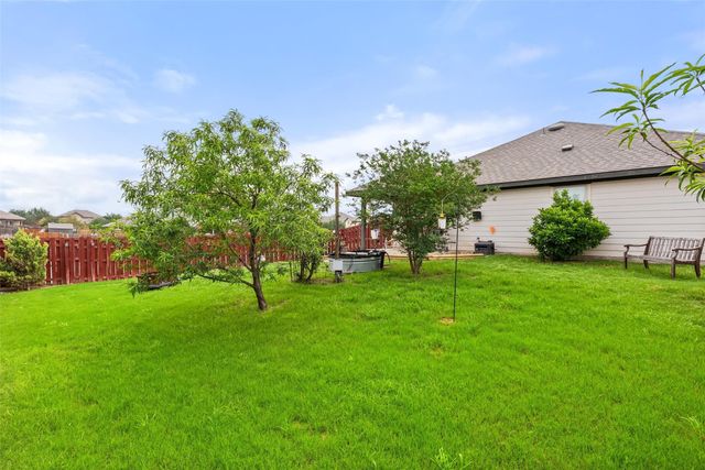5980 Heron DR, Buda, TX 78610