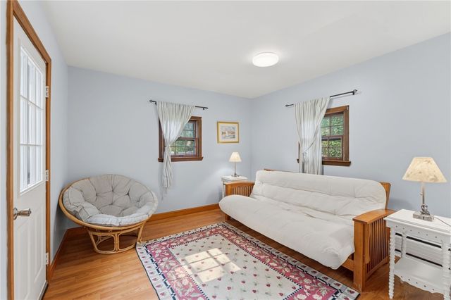 34 Platt Street, Bristol, RI 02809