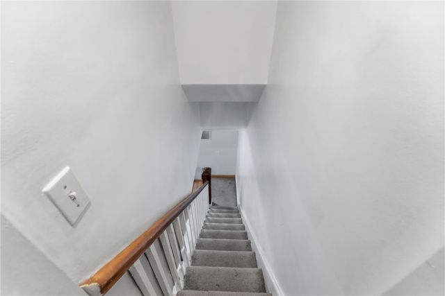 34 Platt Street, Bristol, RI 02809