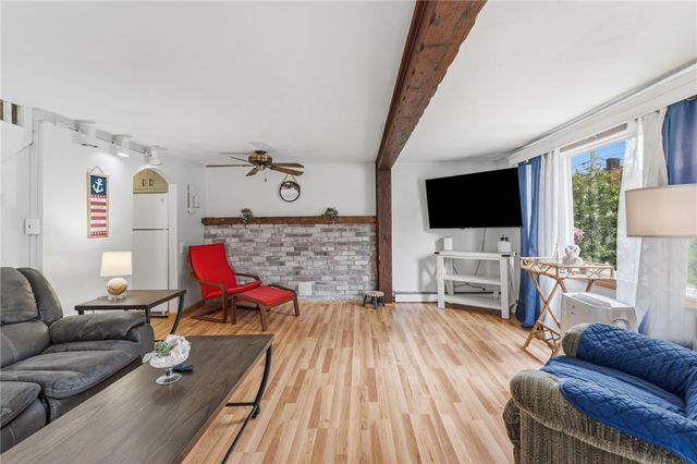 34 Platt Street, Bristol, RI 02809