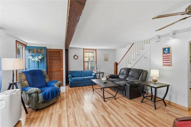 34 Platt Street, Bristol, RI 02809