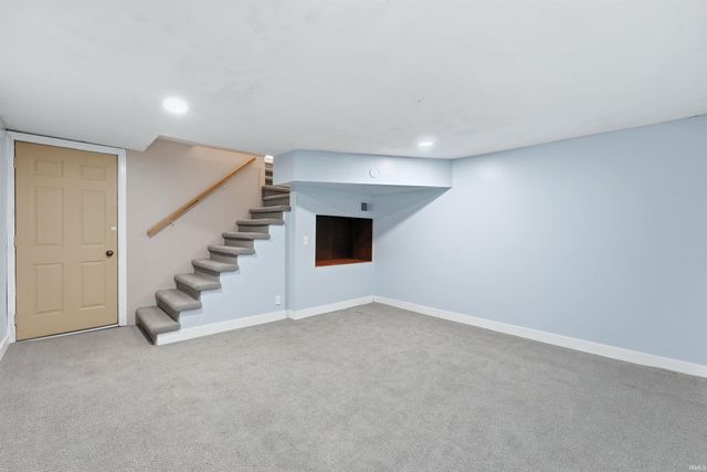 2706 West Drive, Fort Wayne, IN 46805
