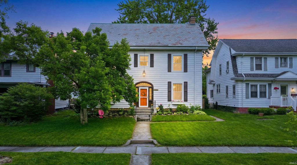 2706 West Drive, Fort Wayne, IN 46805