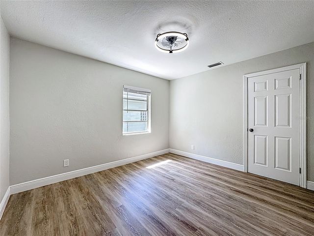 3223 N ORANGE AVE, Orlando, FL 32803