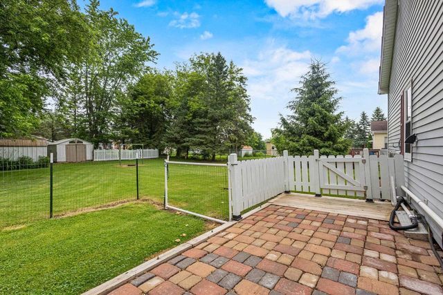222 PINE STREET, Wrightstown, WI 54180