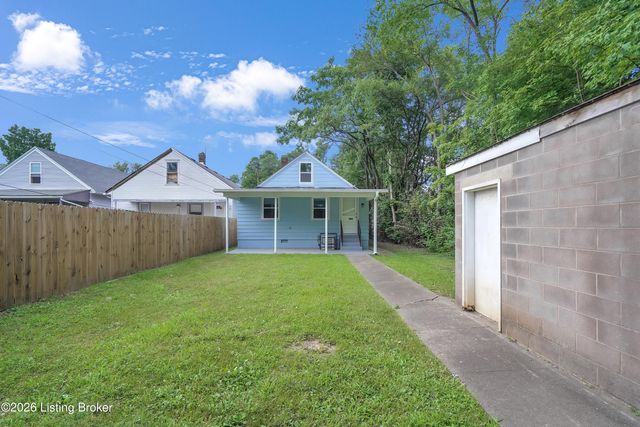 3222 W Market St, Louisville, KY 40212