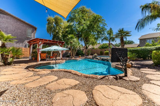 19357 E RAVEN Drive, Queen Creek, AZ 85142