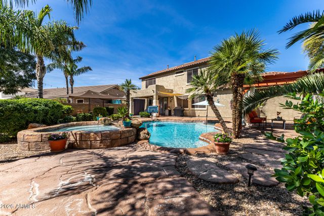 19357 E RAVEN Drive, Queen Creek, AZ 85142