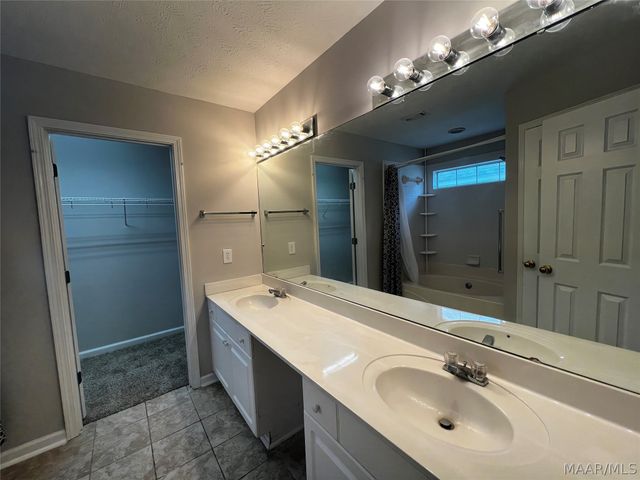 8706 Stoneridge Place, Montgomery, AL 36117