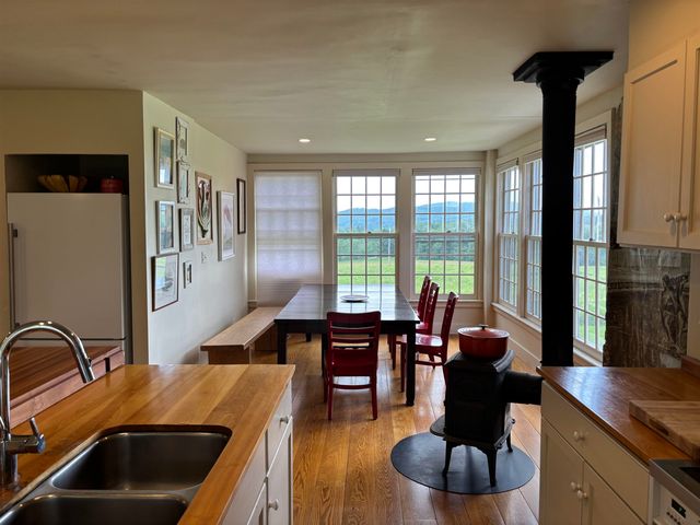 1267 Kelley Hill Road, Pawlet, VT 05761