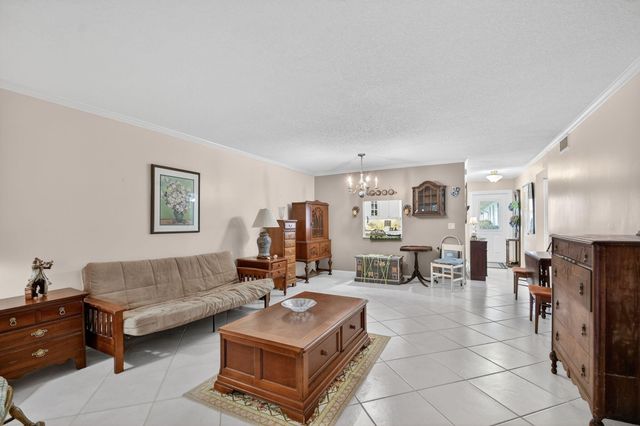 782 Nantucket Circle 782, Lake Worth, FL 33467