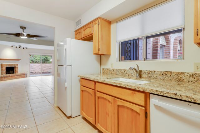 4223 E Presidio Road, Tucson, AZ 85712