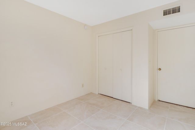 4223 E Presidio Road, Tucson, AZ 85712