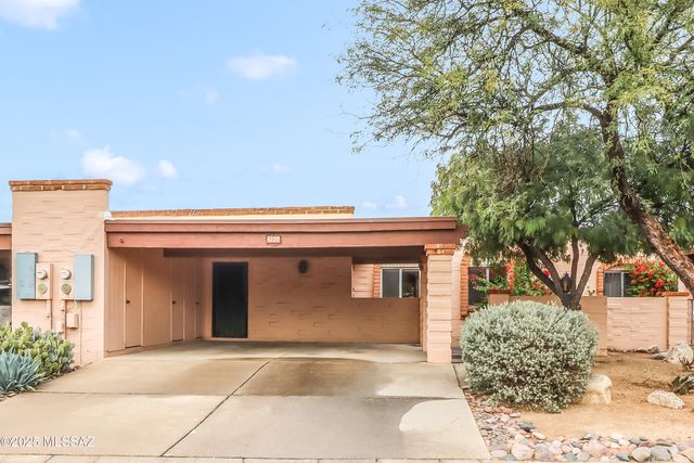 4223 E Presidio Road, Tucson, AZ 85712