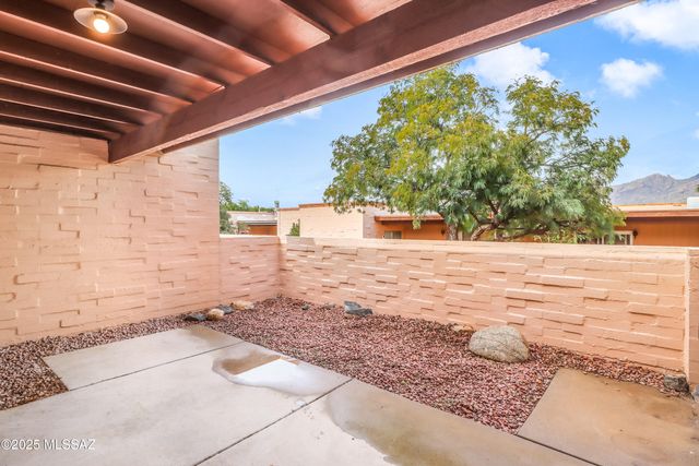 4223 E Presidio Road, Tucson, AZ 85712