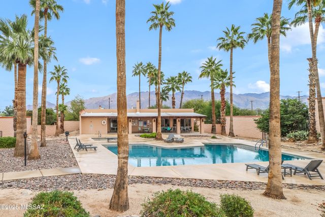 4223 E Presidio Road, Tucson, AZ 85712