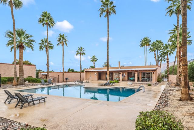 4223 E Presidio Road, Tucson, AZ 85712