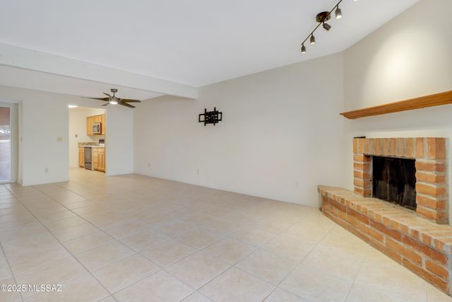 4223 E Presidio Road, Tucson, AZ 85712