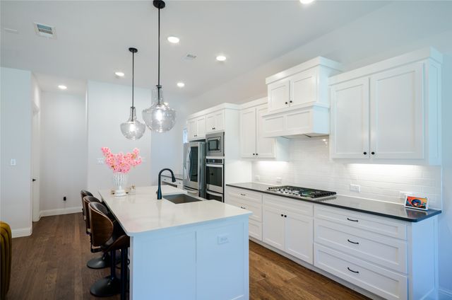 3933 Ironbark Way, Mckinney, TX 75071