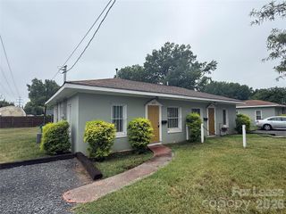 2623 Greenland Avenue, Charlotte, NC 28208