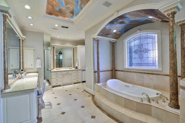 6805 Laurel Valley Drive, Fort Worth, TX 76132