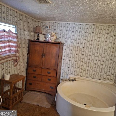 680 Natures Trail, Forsyth, GA 31029