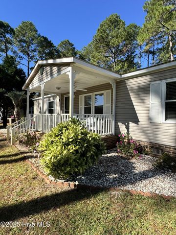 211 Beachwood Drive NW, Calabash, NC 28467