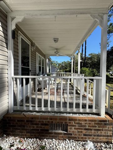 211 Beachwood Drive NW, Calabash, NC 28467