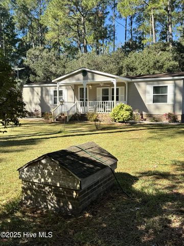 211 Beachwood Drive NW, Calabash, NC 28467