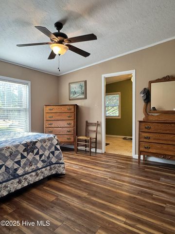 211 Beachwood Drive NW, Calabash, NC 28467