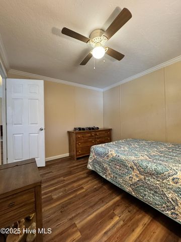 211 Beachwood Drive NW, Calabash, NC 28467