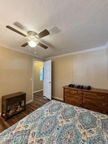 211 Beachwood Drive NW, Calabash, NC 28467