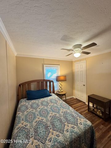 211 Beachwood Drive NW, Calabash, NC 28467