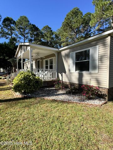 211 Beachwood Drive NW, Calabash, NC 28467