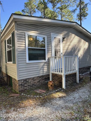 211 Beachwood Drive NW, Calabash, NC 28467
