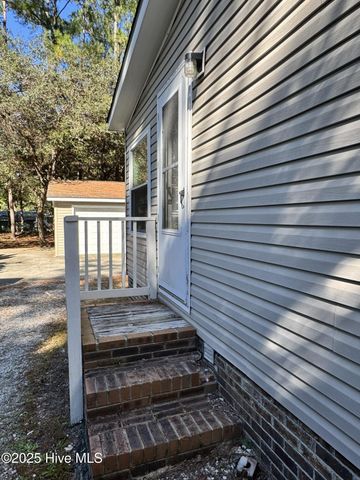 211 Beachwood Drive NW, Calabash, NC 28467