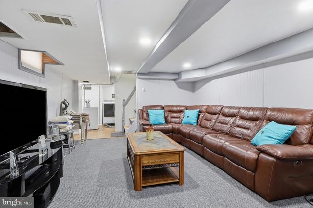 216 W DAUPHIN ST, Enola, PA 17025