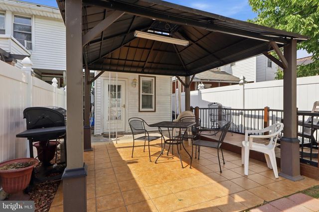 216 W DAUPHIN ST, Enola, PA 17025
