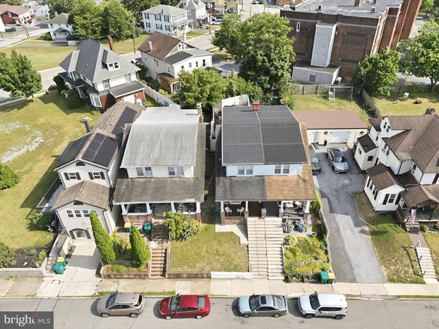 216 W DAUPHIN ST, Enola, PA 17025