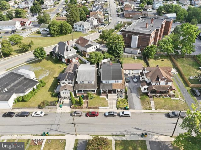 216 W DAUPHIN ST, Enola, PA 17025