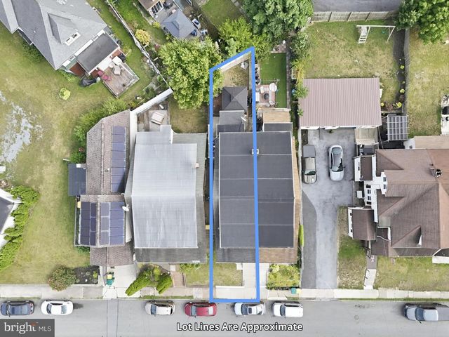 216 W DAUPHIN ST, Enola, PA 17025