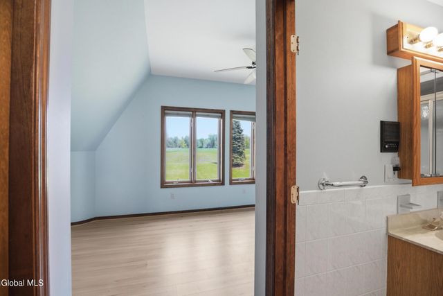 19 Polk Way, Poestenkill, NY 12196