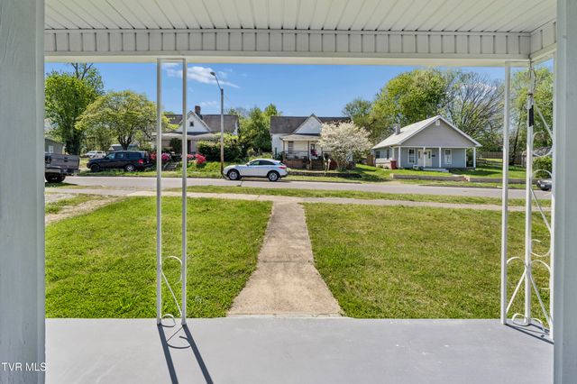 424 Hamilton Street, Johnson City, TN 37604