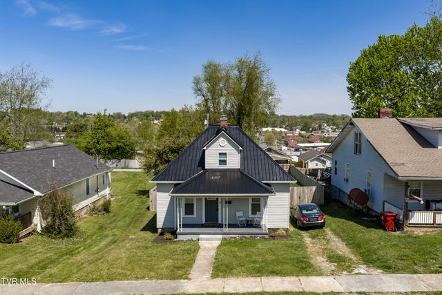 424 Hamilton Street, Johnson City, TN 37604