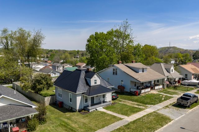 424 Hamilton Street, Johnson City, TN 37604