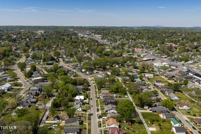 424 Hamilton Street, Johnson City, TN 37604