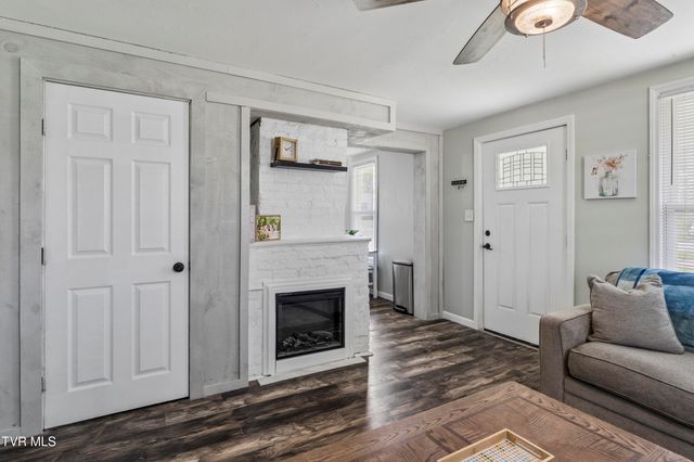 424 Hamilton Street, Johnson City, TN 37604