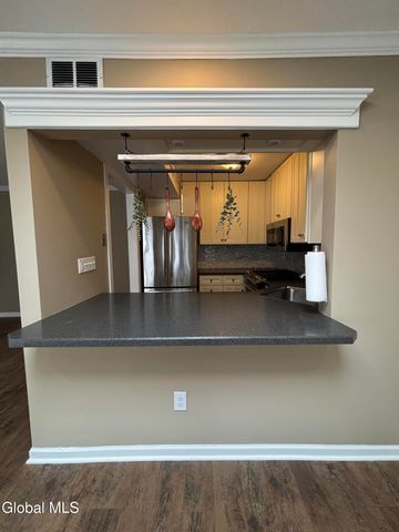 84 Ziemke Farm Lane, Cohoes, NY 12047