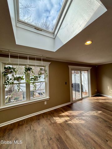 84 Ziemke Farm Lane, Cohoes, NY 12047