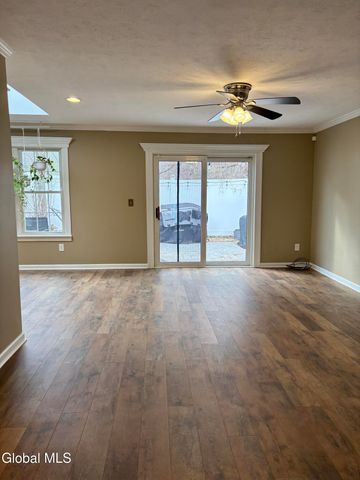 84 Ziemke Farm Lane, Cohoes, NY 12047